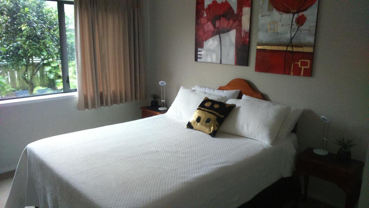 Addsbury House Appartement Whangamata Buitenkant foto